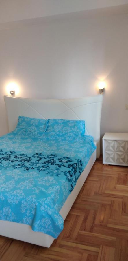 Lovely Condo Next To Salt Room, Bus Station Skopje Exterior photo